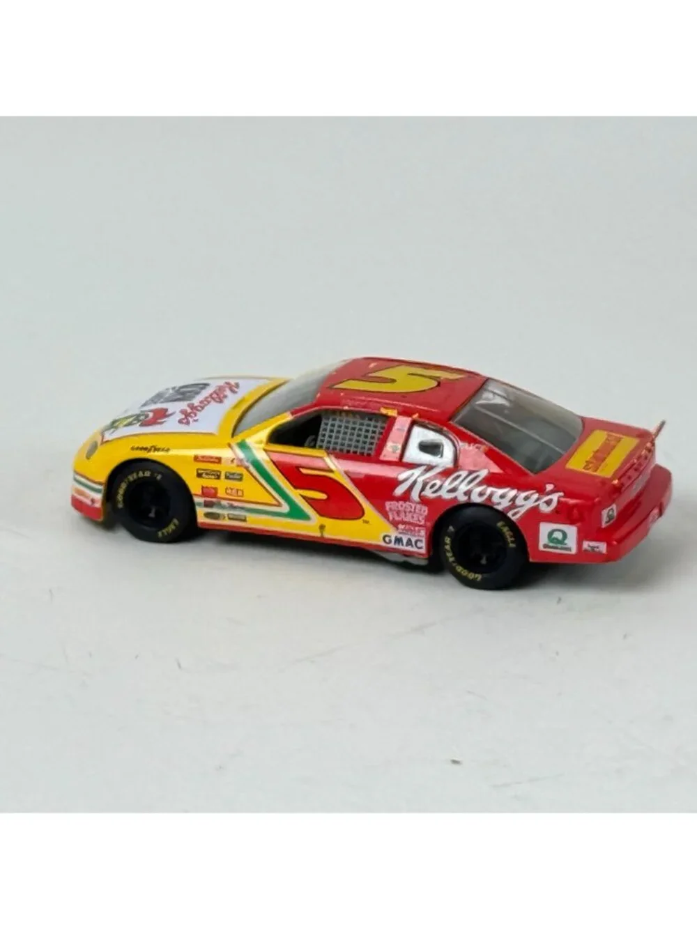 1997 Racing Champions Terry Labonte #5 Kellogg’s Monte Carlo 1:24 Diecast